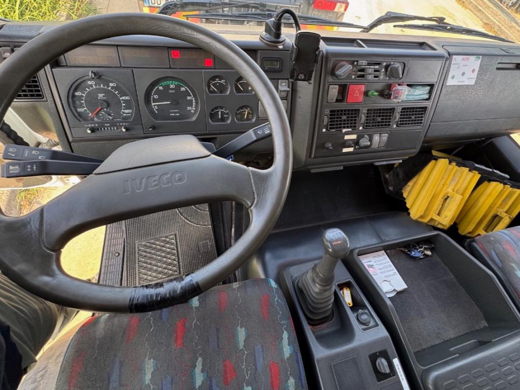 Iveco EUROCARGO 120e18 Photo 6