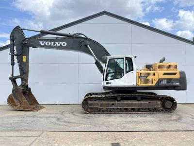 Volvo EC380DL - Automatic Greasing / Quick Coupler sold by Boss Machinery