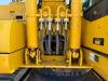 Komatsu PC210 Photo 9 thumbnail
