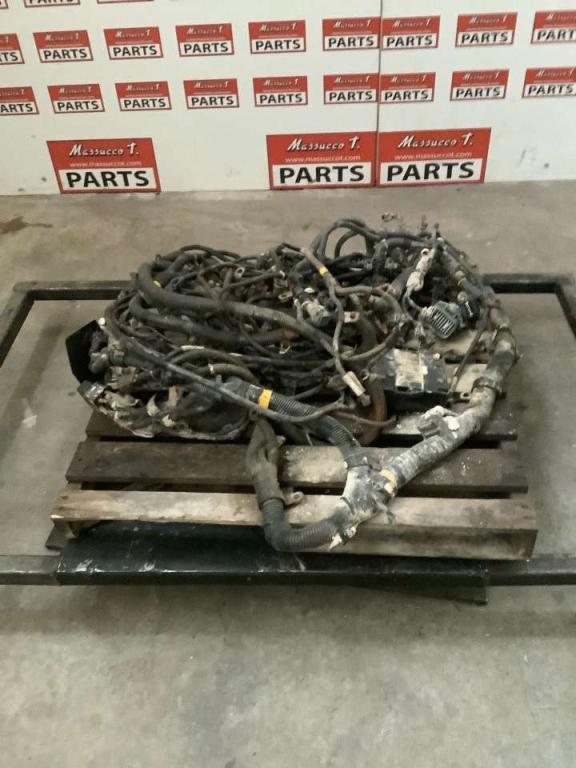 Wiring for Hitachi ZW250-6 Photo 1