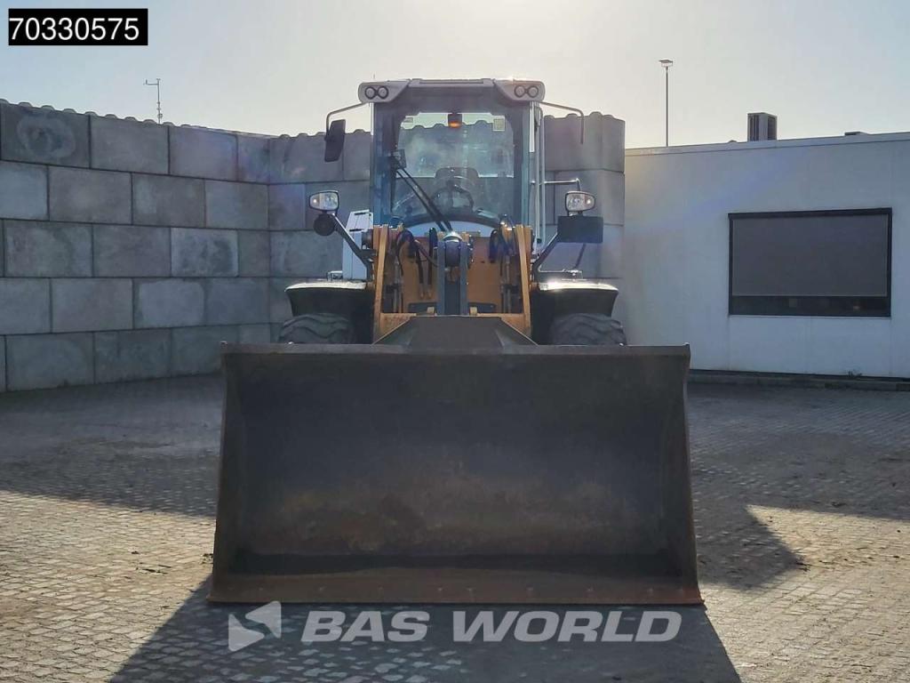 Liebherr L538 Quick Coupler Photo 10