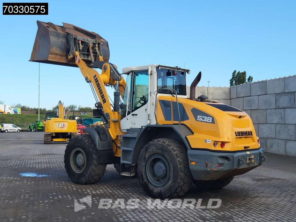Liebherr L538 Quick Coupler Photo 5