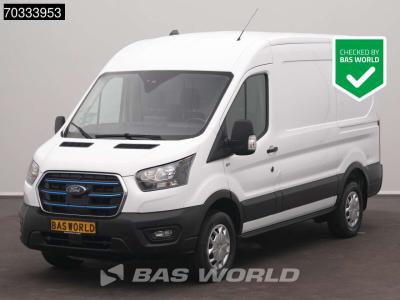 Ford e-Transit 184pk Elektrisch 68kWh 317KM WLTP SOH 93% L2H2 AC/Climate Navi Carplay Parkeersensoren Cr sold by BAS World B.V.