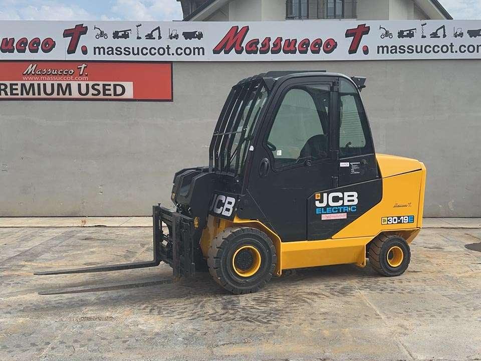 JCB 30-19E 4x2 Photo 1
