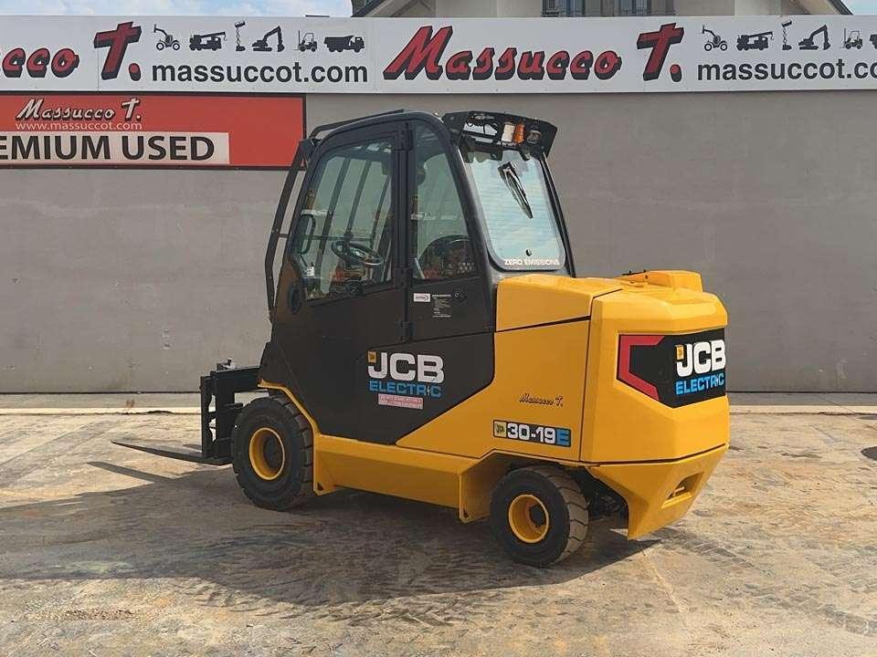JCB 30-19E 4x2 Photo 3