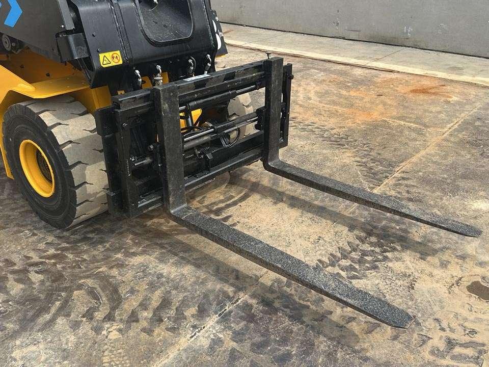 JCB 30-19E 4x2 Photo 9