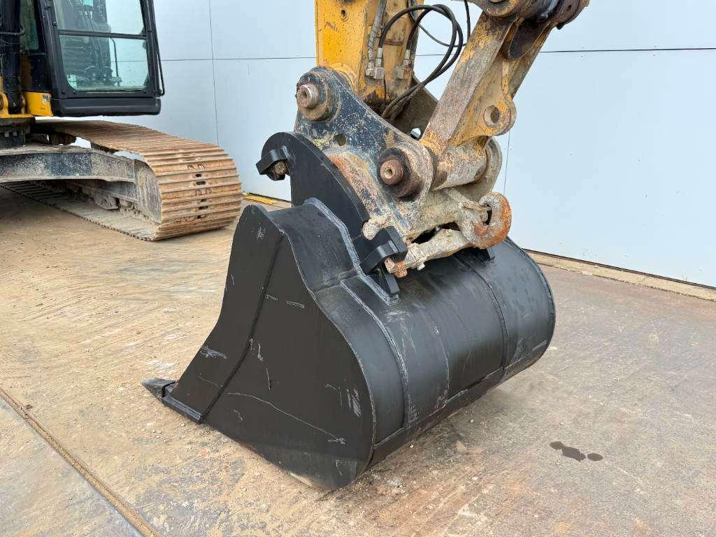 Caterpillar 320FL - New Bucket / Hammer Lines / Camera Photo 14