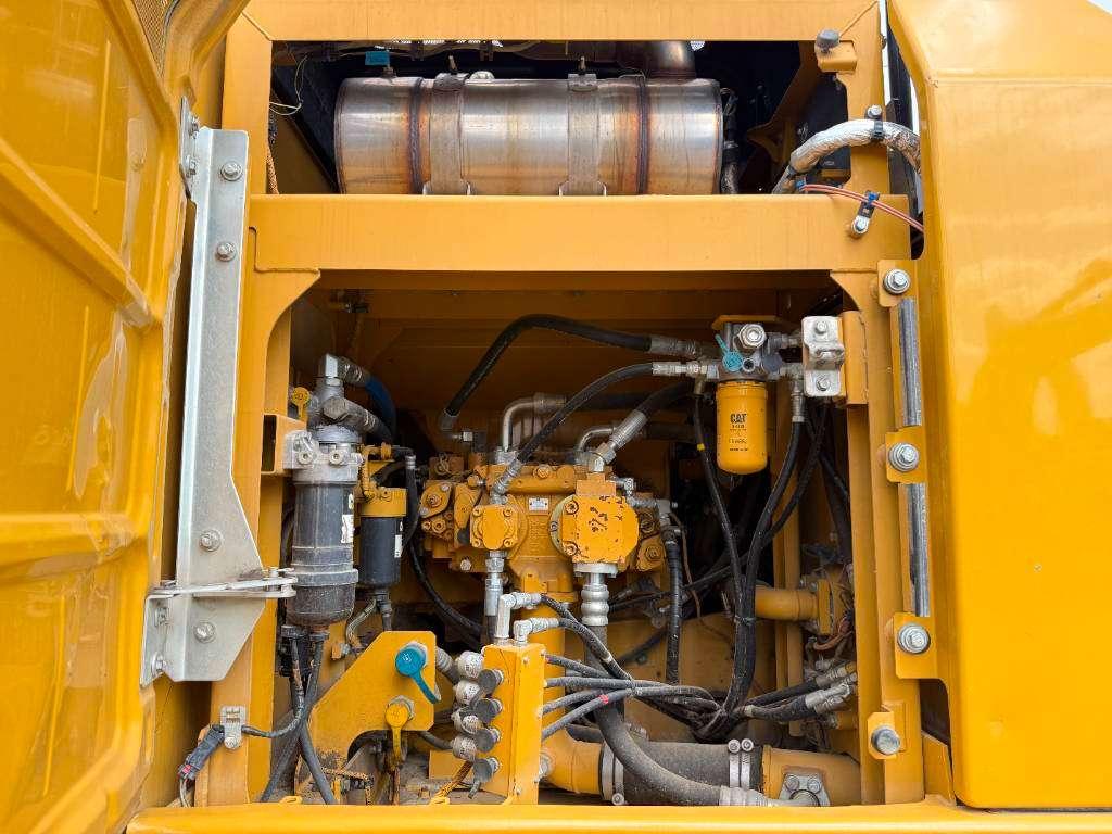 Caterpillar 320FL - New Bucket / Hammer Lines / Camera Photo 25