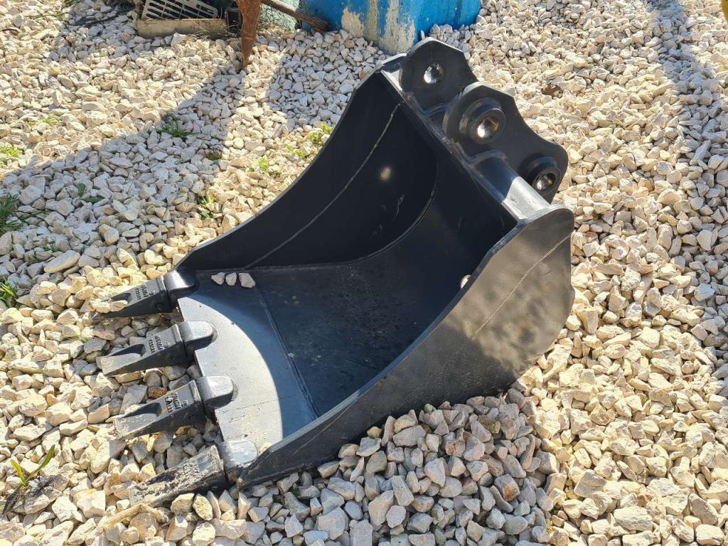 Caterpillar 303E Photo 10