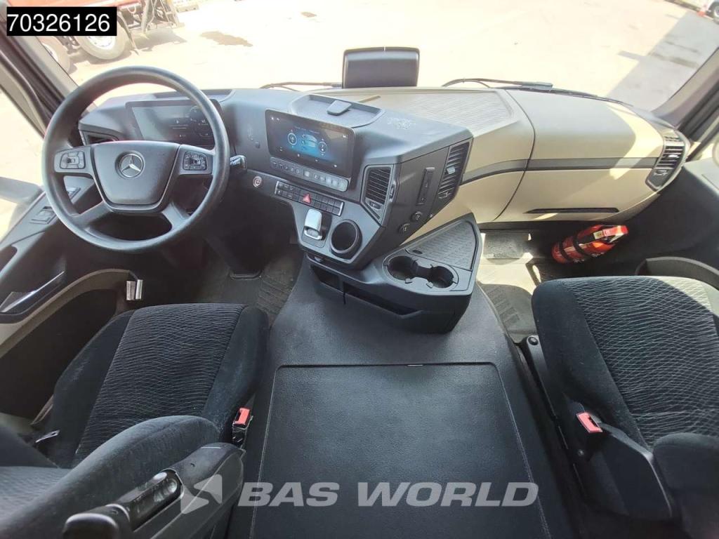Mercedes-Benz Actros 1842 4X2 StreamSpace Automatic Photo 18