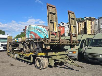 Adamoli ex militare sold by Bentivoglio Bruno srl