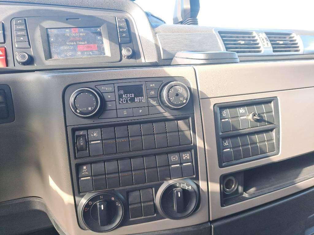 Stas S300CX ALU + MAN TGX18.470 Hydrodrive Photo 10