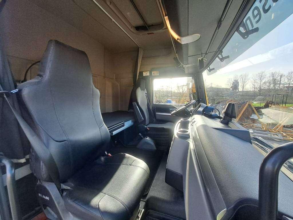 Stas S300CX ALU + MAN TGX18.470 Hydrodrive Photo 14
