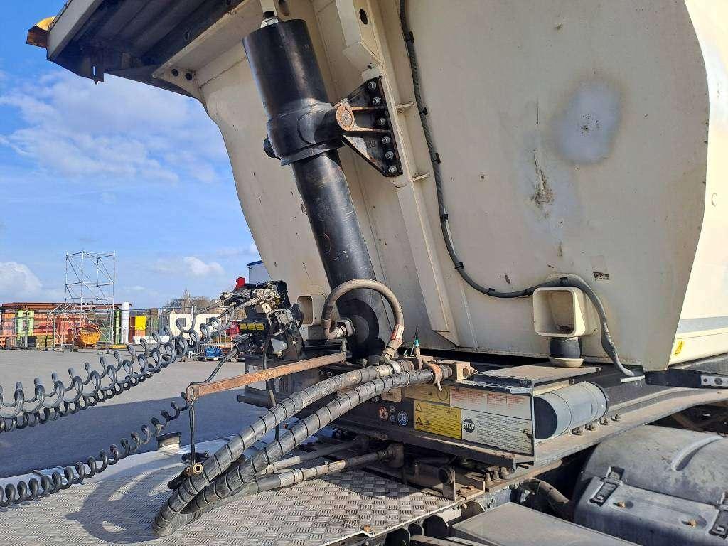 Stas S300CX ALU + MAN TGX18.470 Hydrodrive Photo 19