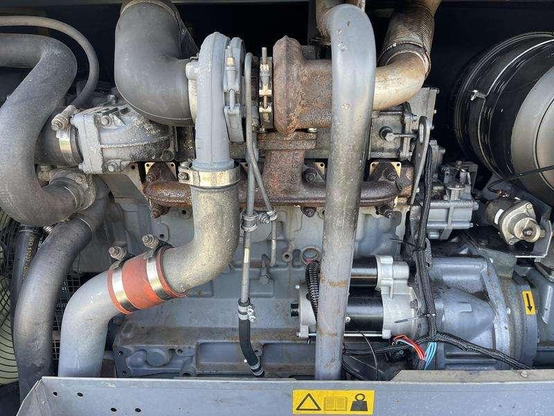 Atlas Copco XAHS 186 Photo 14