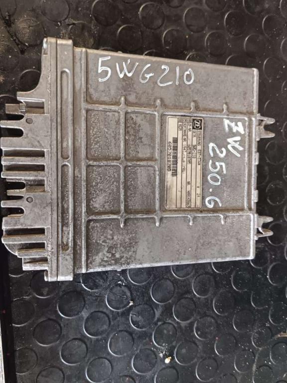 ZF 5WG 210 Photo 1