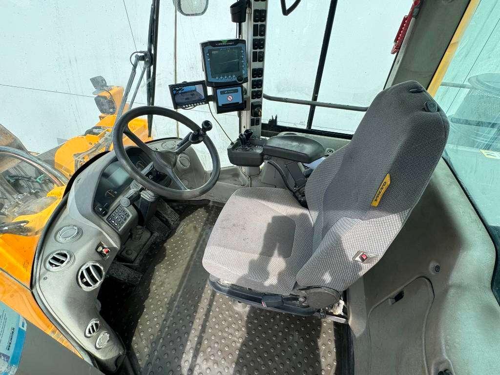 Volvo L180G - German Machine / Weight System Photo 8