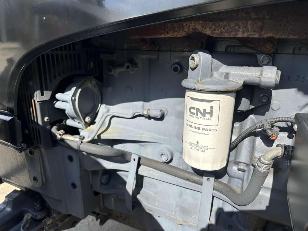 New Holland TS 90 Photo 19