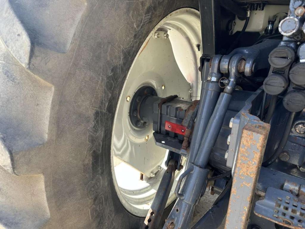 New Holland TS 90 Photo 26