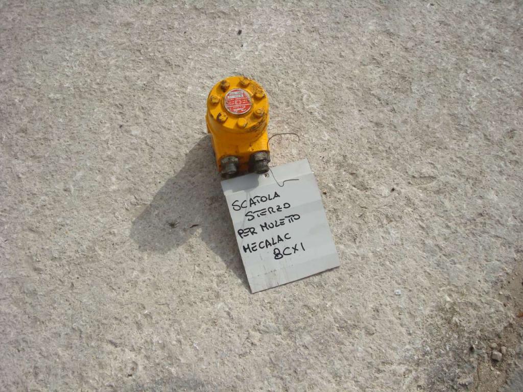 Steering gear box for per Muletto Mecalac 8CXI Photo 1