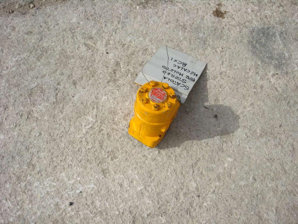 Steering gear box for per Muletto Mecalac 8CXI Photo 3