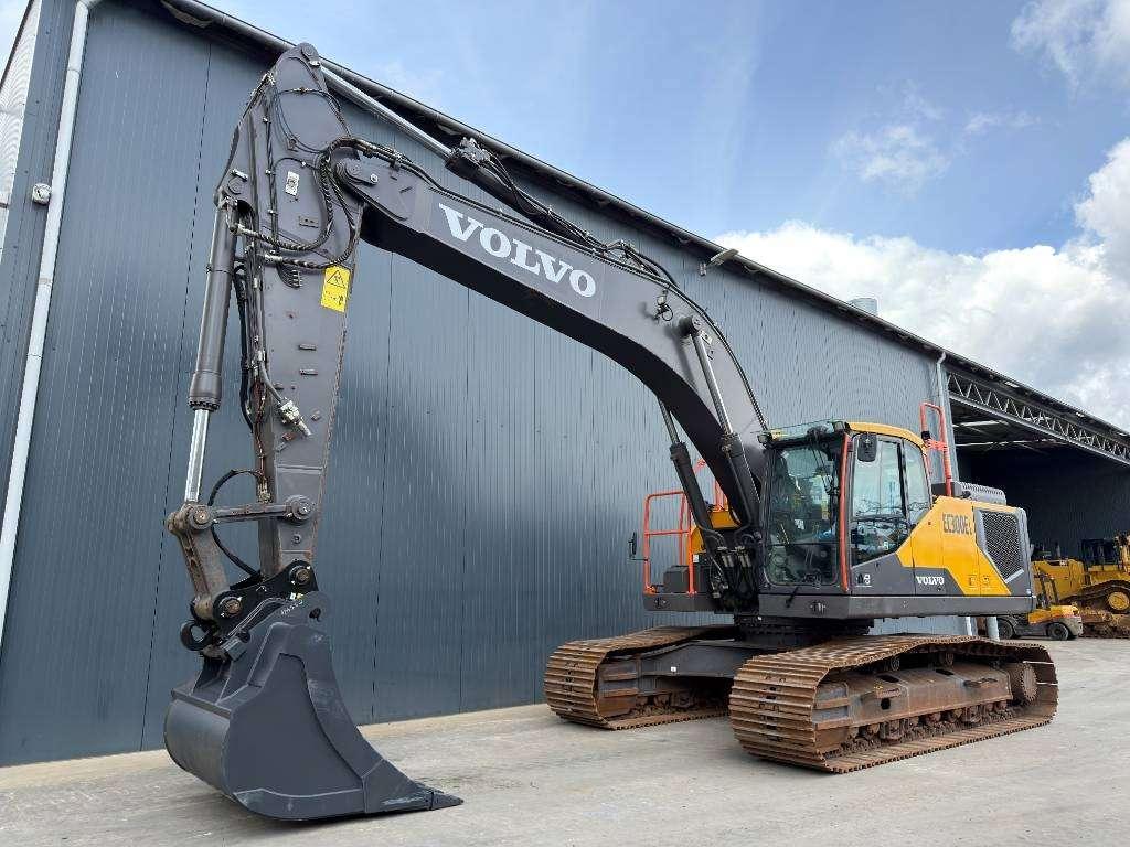 Volvo EC300E L | Only 2000 Hours! Photo 1