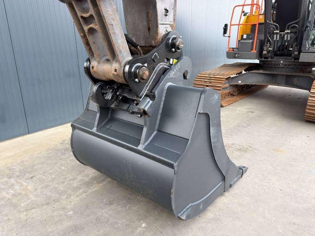 Volvo EC300E L | Only 2000 Hours! Photo 11