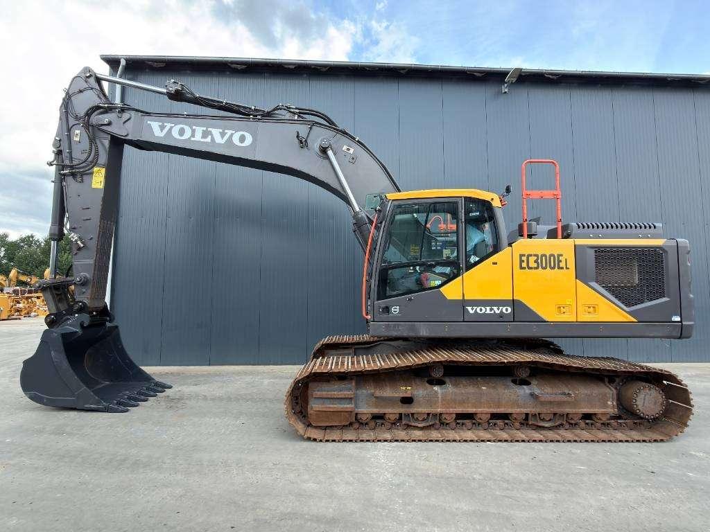 Volvo EC300E L | Only 2000 Hours! Photo 2