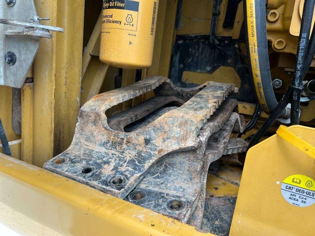 Caterpillar 352F Photo 19