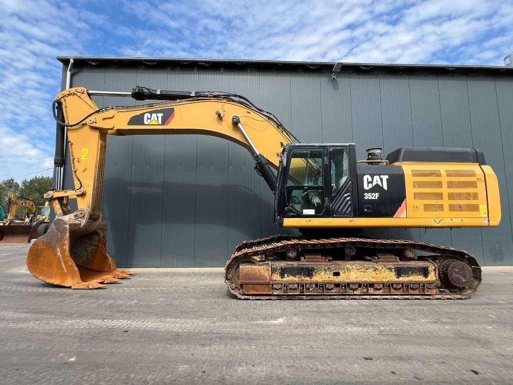 Caterpillar 352F Photo 2