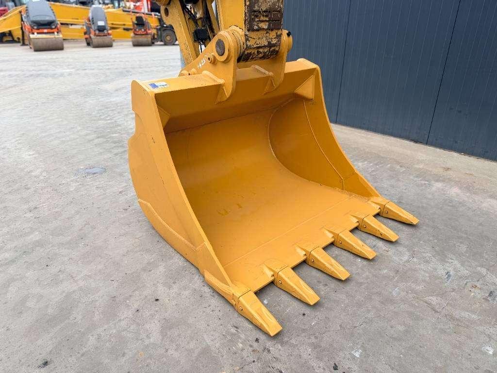 Caterpillar 323 07A Photo 11