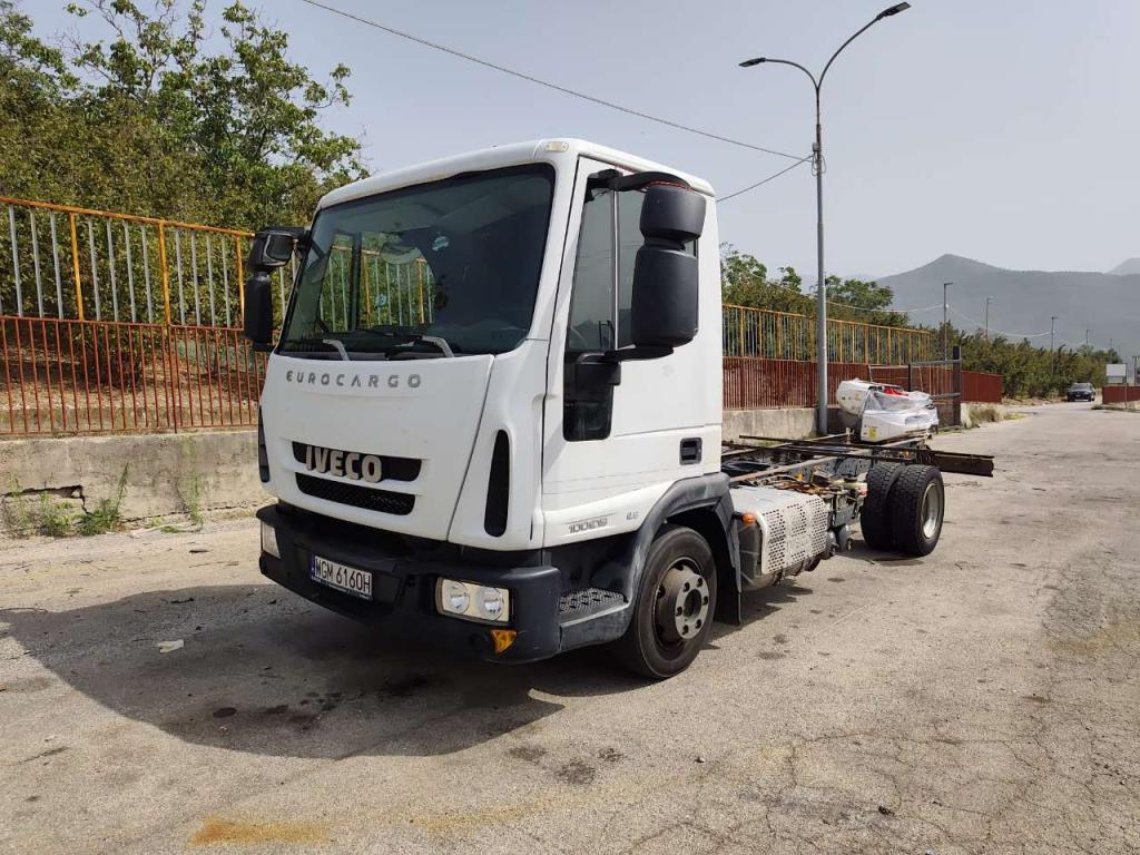 Iveco EUROCARGO 100E19 Photo 26