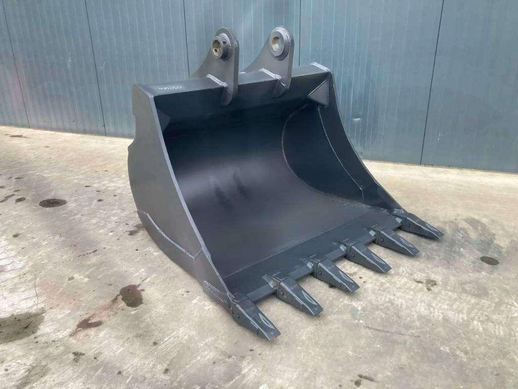 Doosan DX225 Photo 2