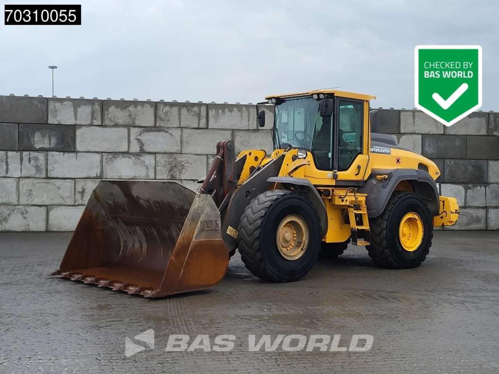 Volvo L120 H Photo 1