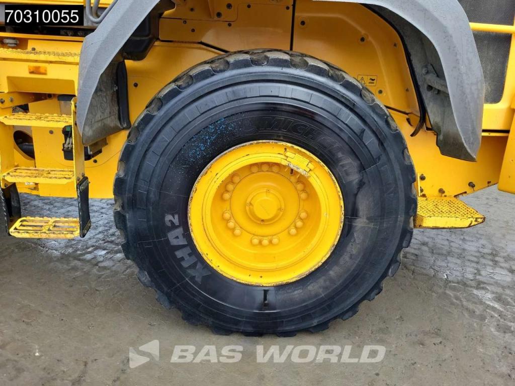 Volvo L120 H Photo 23