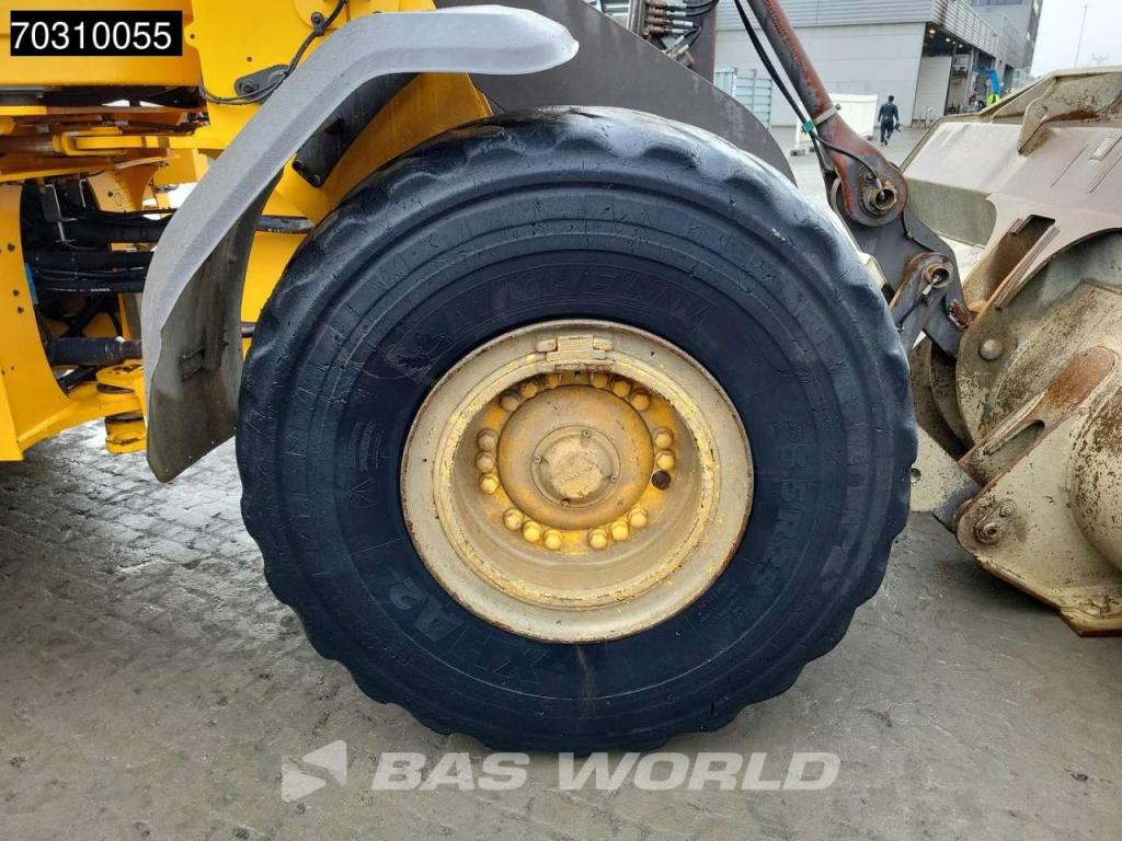 Volvo L120 H Photo 25
