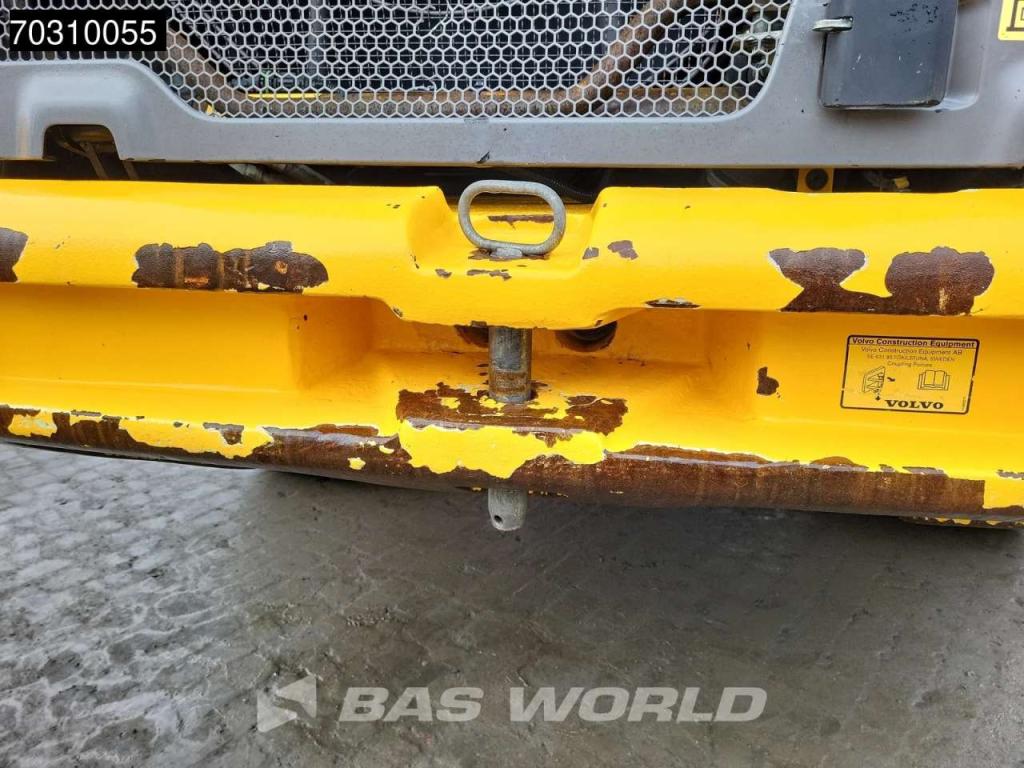 Volvo L120 H Photo 27