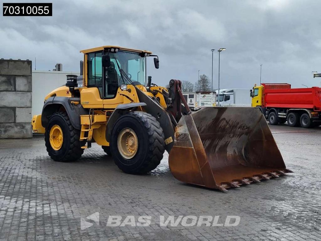 Volvo L120 H Photo 9