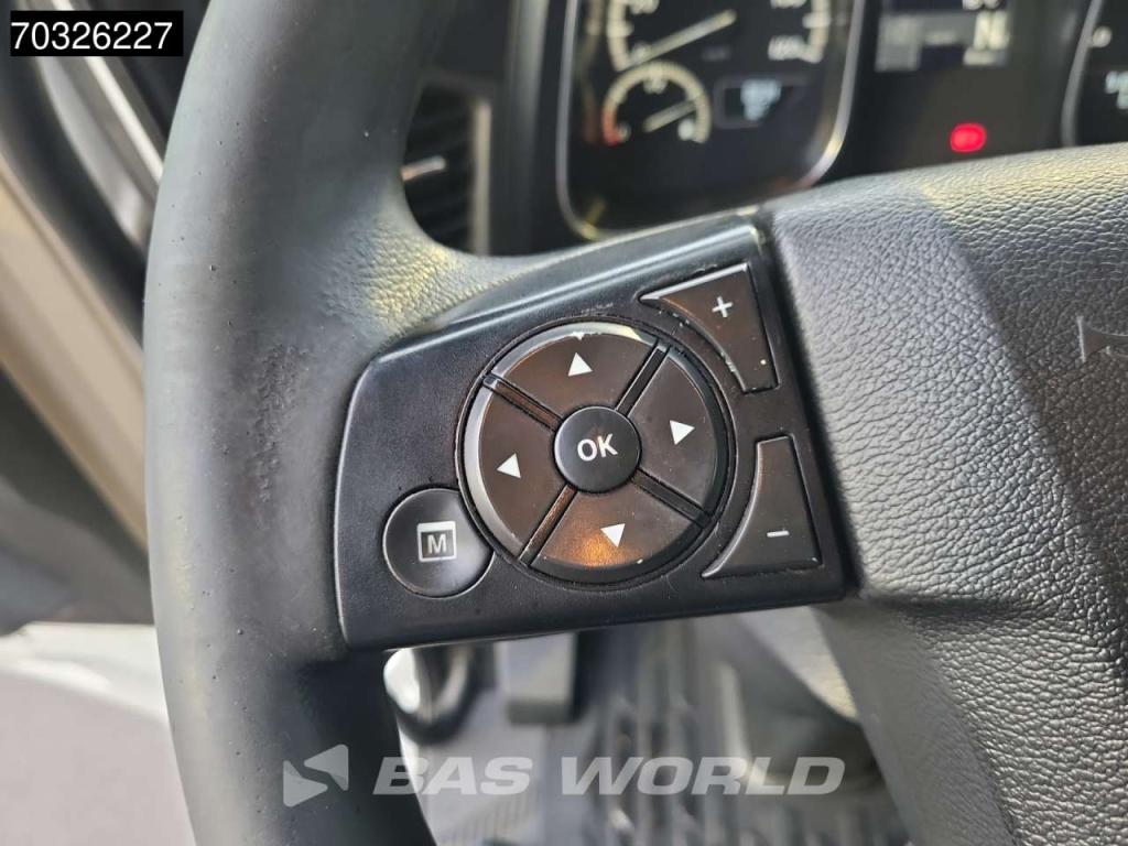 Mercedes-Benz Actros 1842 4X2 StreamSpace Mega Photo 23