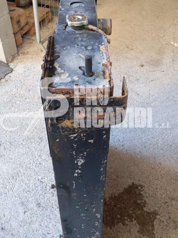 Water radiator for Fiat Allis FL 14 E Photo 3