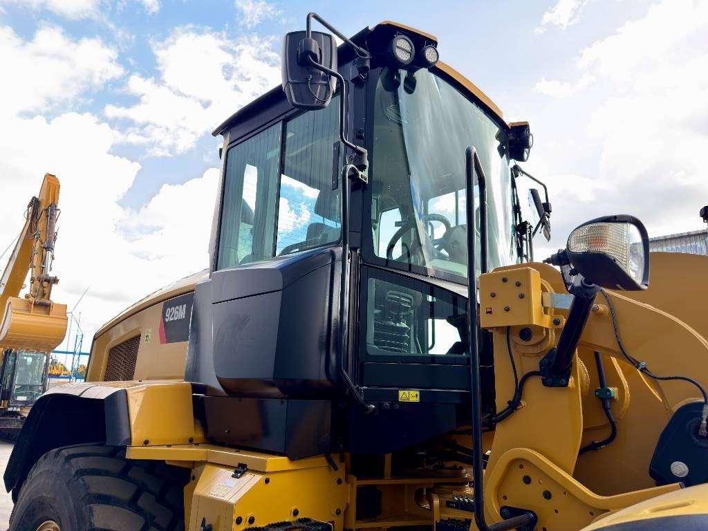 Caterpillar 926M Photo 27