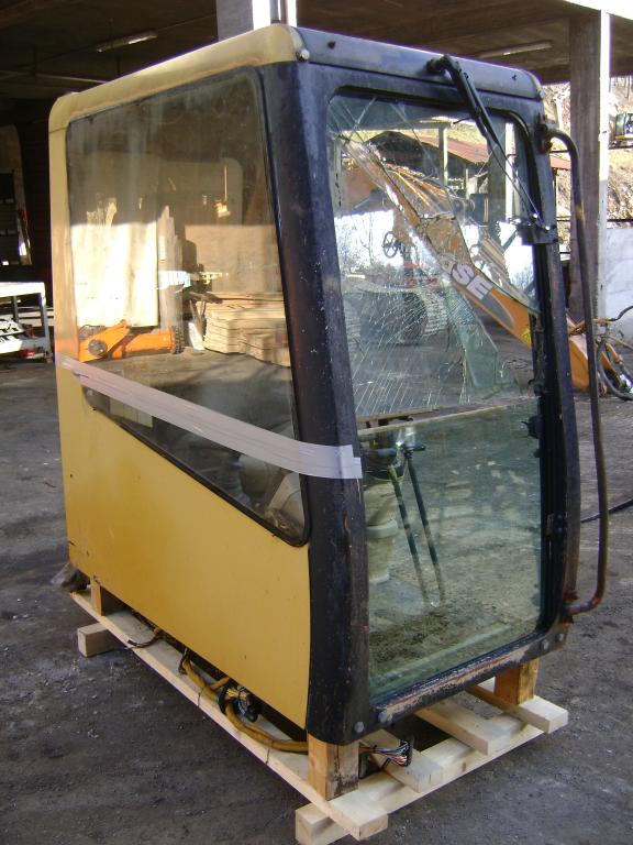 Cab for Caterpillar 320 N Photo 2