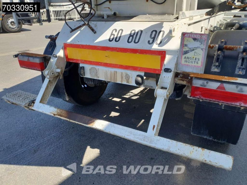 Stetter 71/320 AC3 3 axles Photo 14