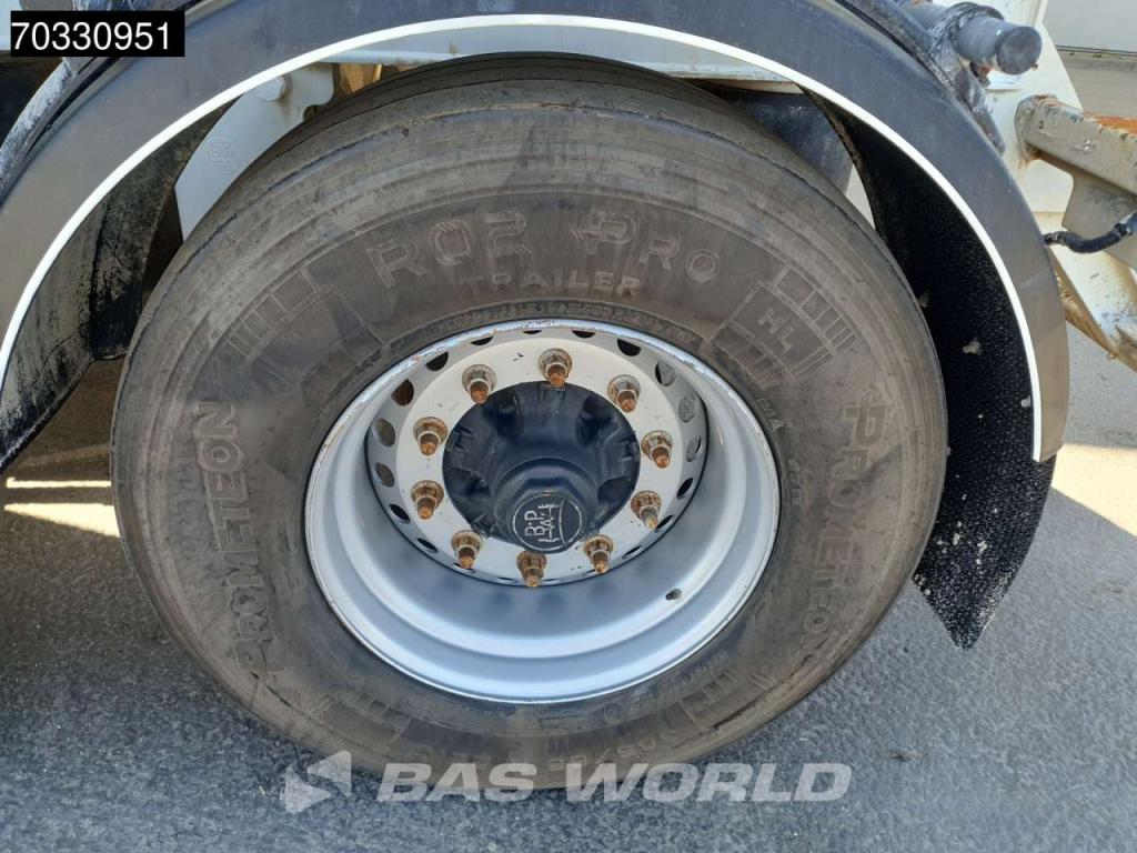 Stetter 71/320 AC3 3 axles Photo 17