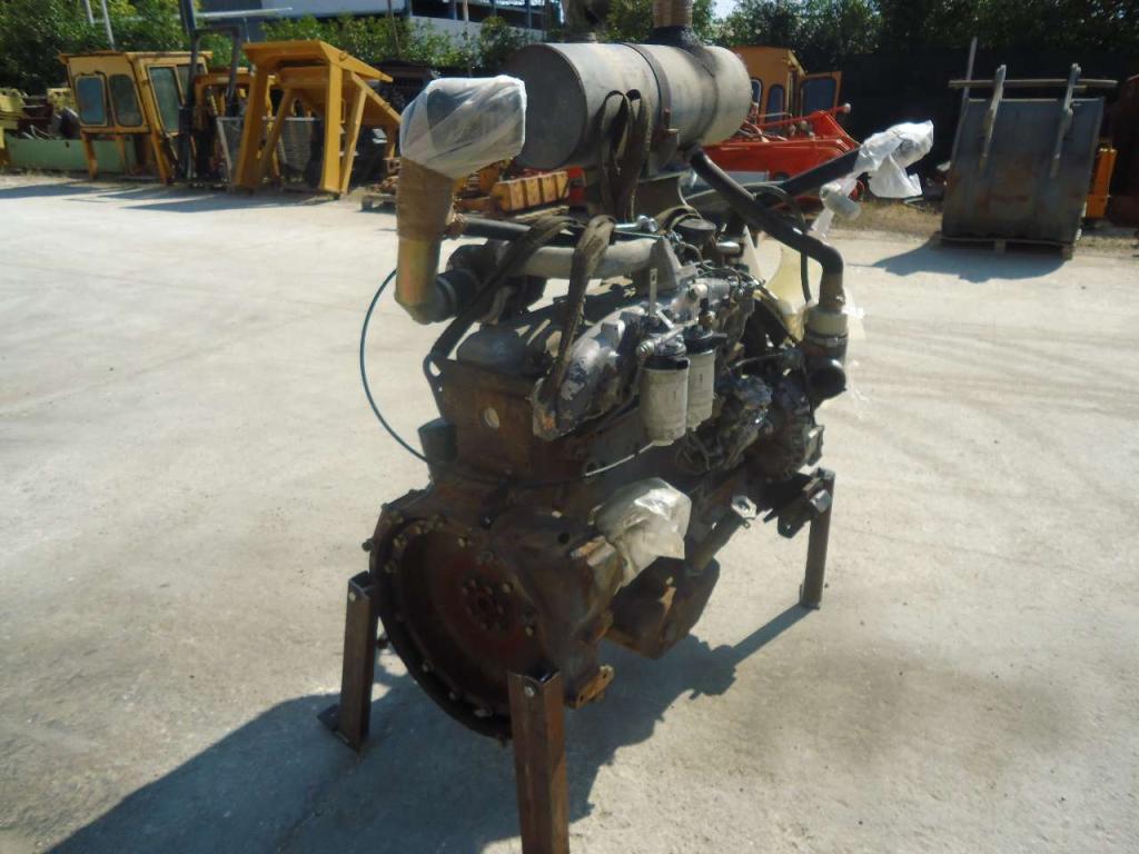 Internal combustion engine for Fiat Hitachi W130 - FIAT 8065.25 Photo 2