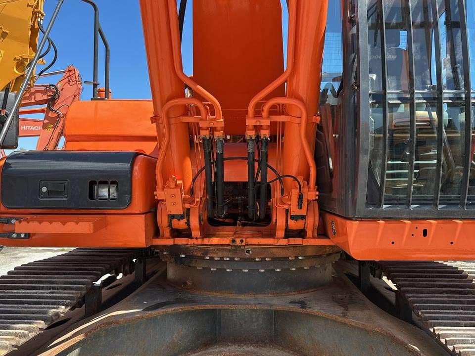 Doosan DX340LC Photo 8