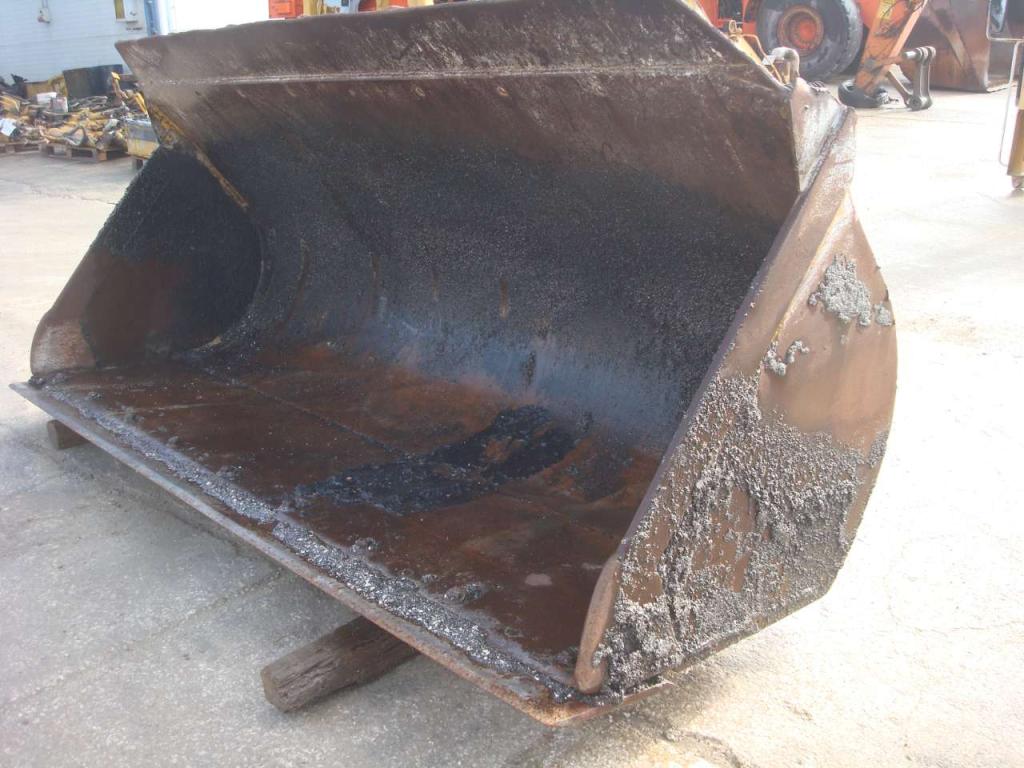 Loader bucket Photo 3