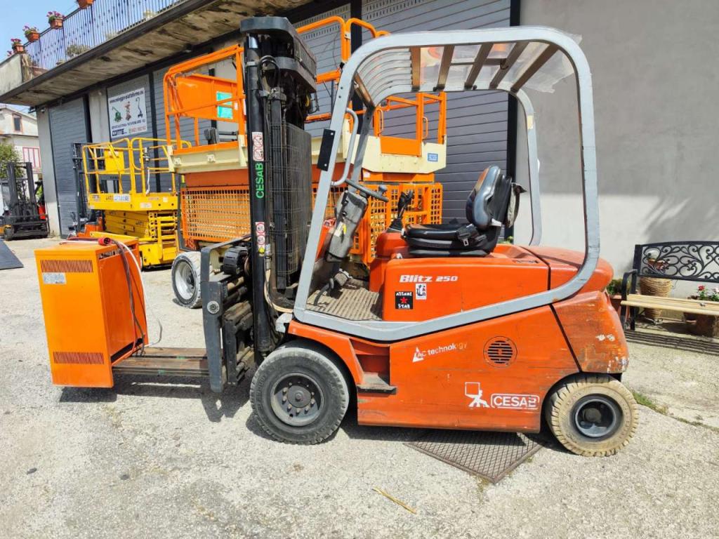 Cesab BLITZ 250 E Photo 3