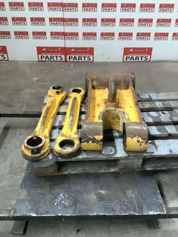Rod for New Holland E 385 Photo 3