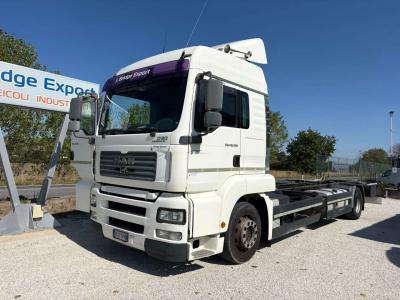 Man TGA 18.350 cassa mobile alluminio o telaio sold by Bridge Export Srl